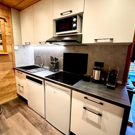 T3 Centre Orres 1800 - 6 Personnes Sur Piste - Renove Avec Parking * Les Orres